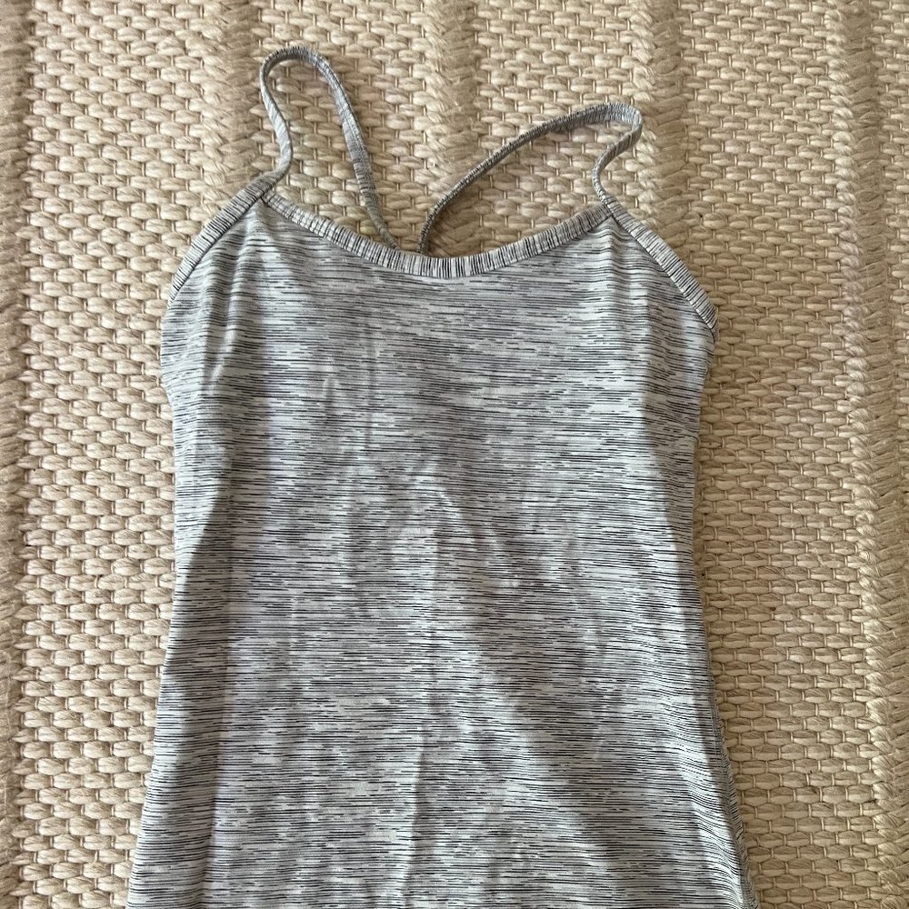 Lululemon Gray Tank Top Sz 4